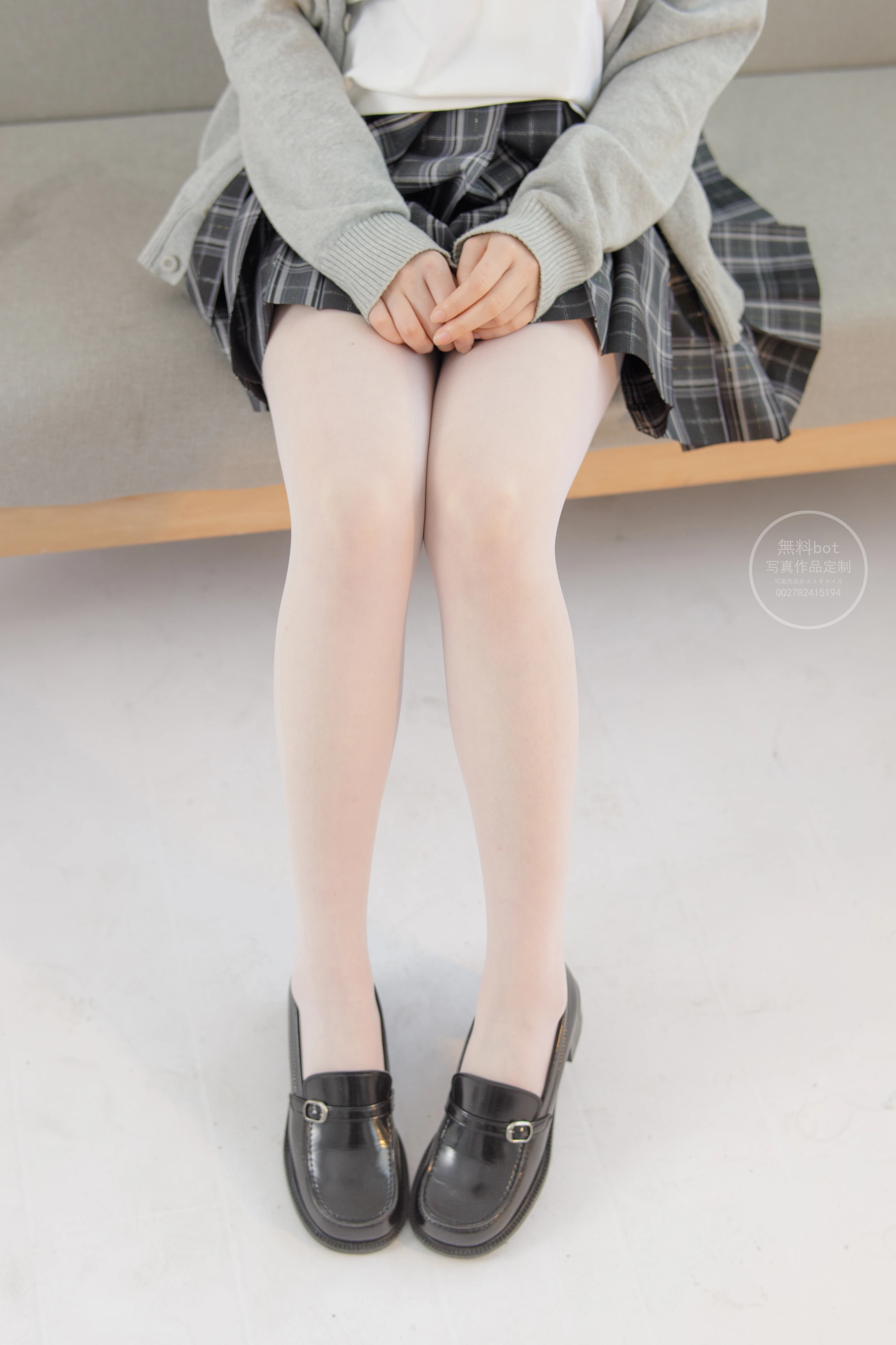 森萝财团 有料 NO.028 匿名 美少女的白丝JK制服 [101P]插图